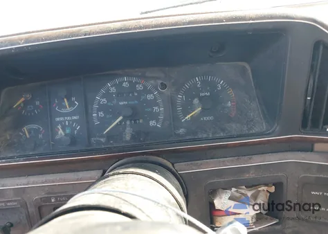 1990 Ford F250 from USA, damaged, VIN 1FTHX25M4LKA38118